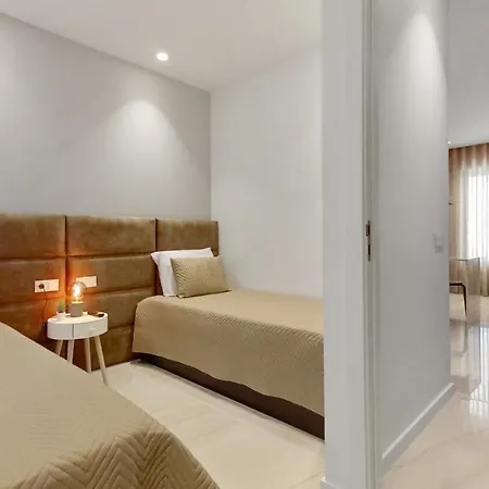 Seven Seas Holiday home *